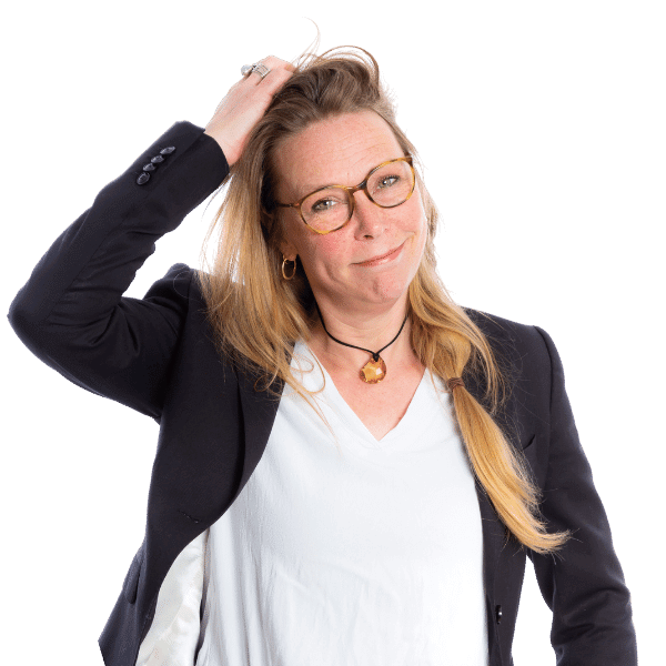 Margriet met hand op het hoofd Margriet met hand op het hoofd